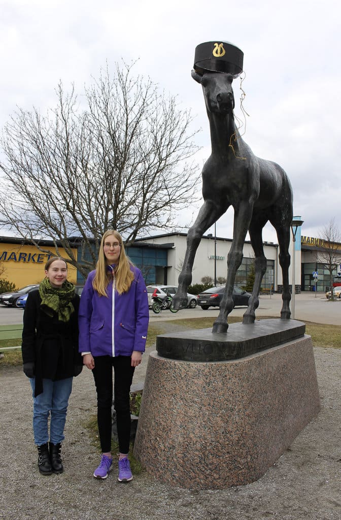 Orivarsa, lakitus, Kati Viteli, Pinja Vihusaari, Oriveden lukio